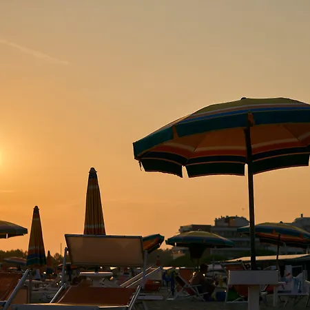 Bright With Private Garden-beahost * Bibione