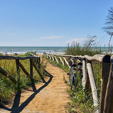 Bright With Private Garden-beahost * Bibione