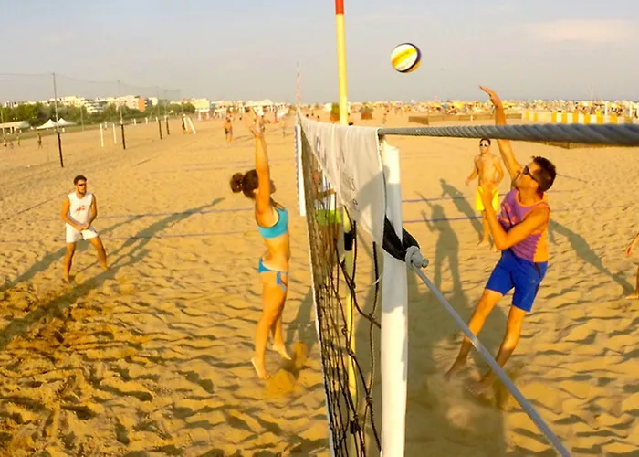 شقة Bright With Private Garden-beahost